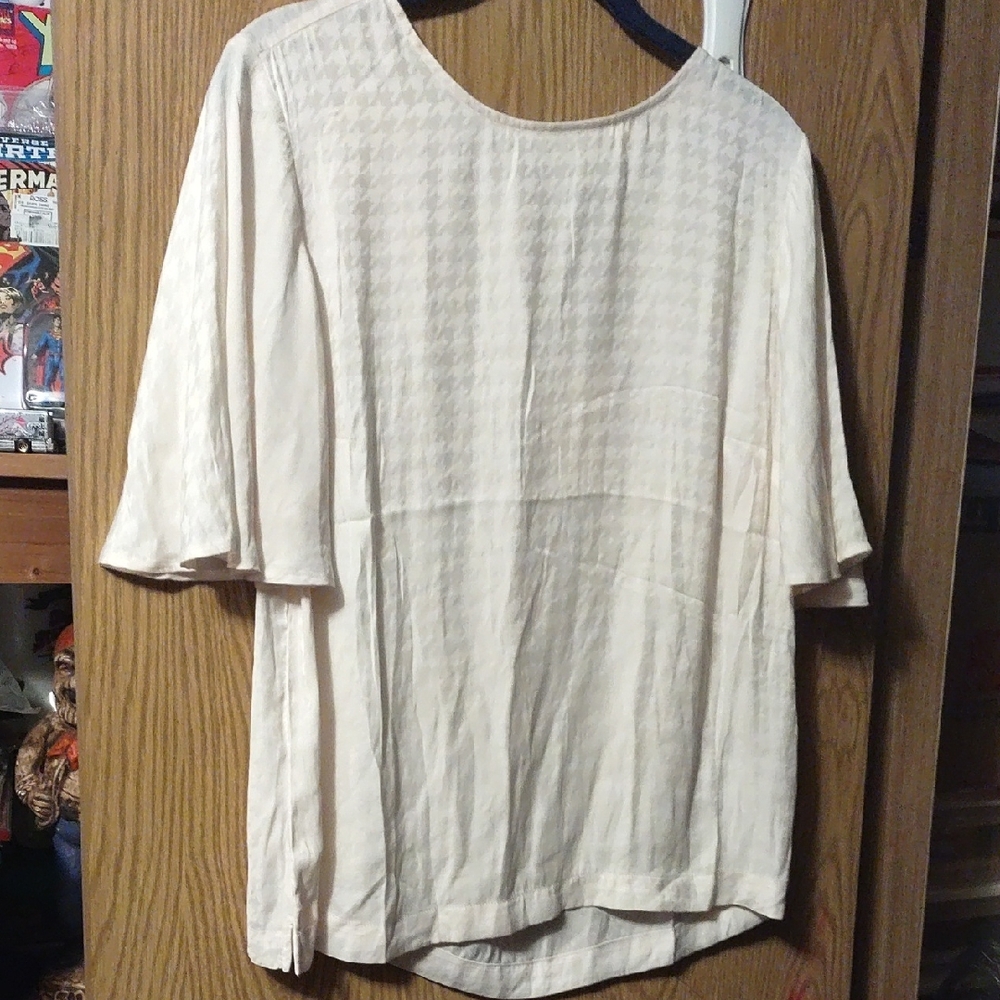 A New Day Cream Textured Top